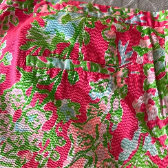 Lilly Pulitzer Pink and Green Floral Athletic Shorts - Picture 4 of 10